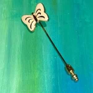 Vintage TRIFARI Gold Tone light Pink / Cream Enamel Butterfly Insect Stick Pin